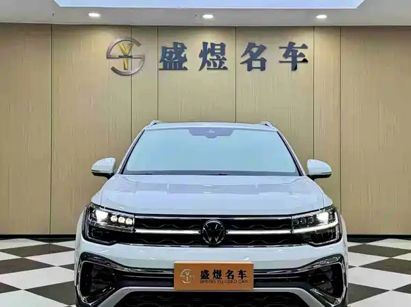 Volkswagen Tharu 2025