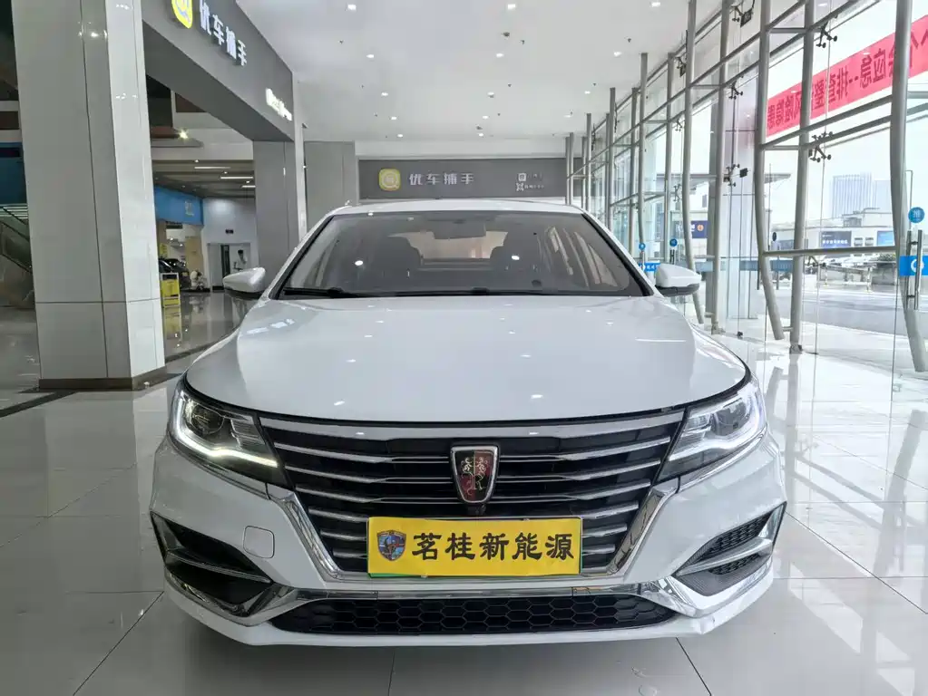 Roewe i6 New Energy 2019 — фото 2
