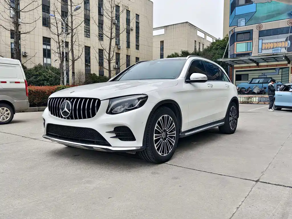 Mercedes-Benz GLC 2018 — фото 1