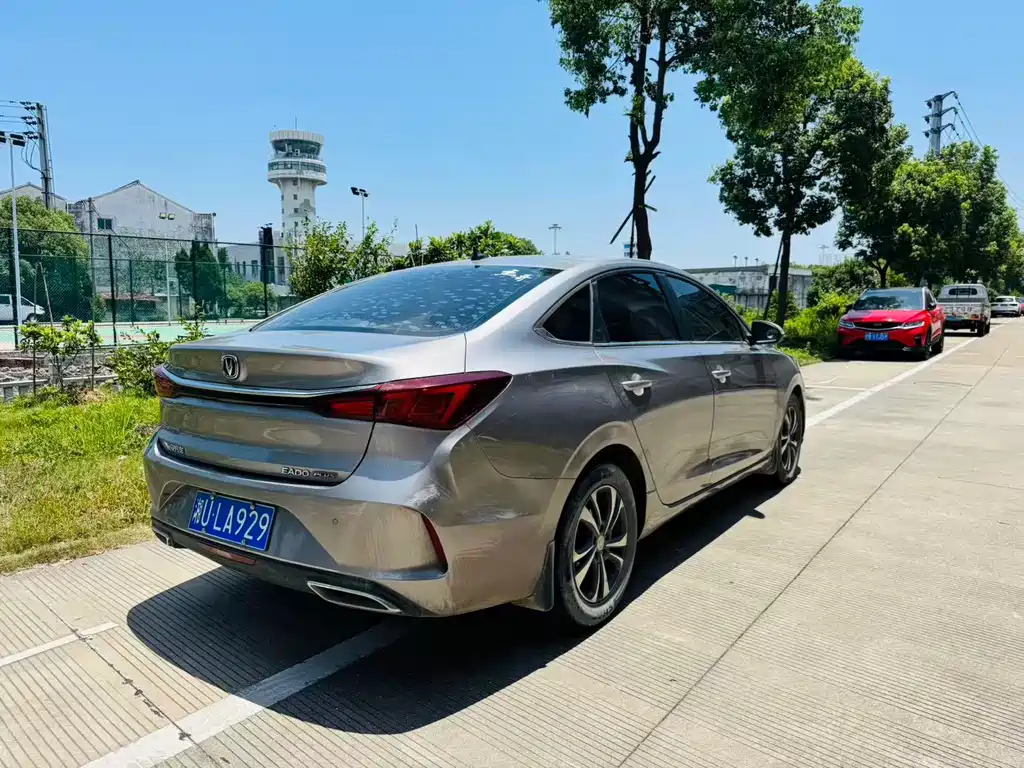 Changan Escape 2020 — фото 11