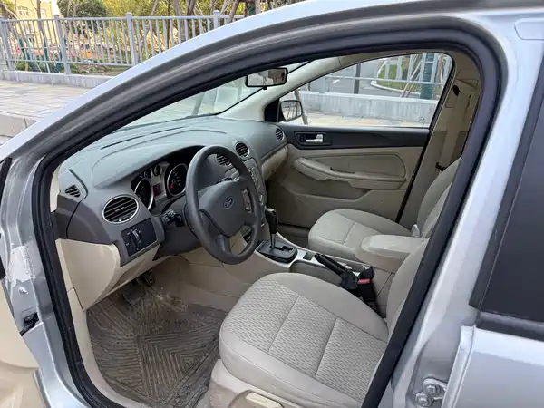 Ford Focus 2010