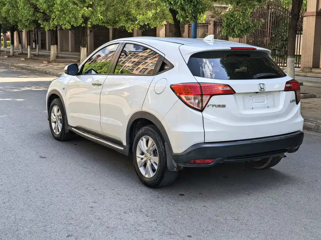 Honda Vezel 2018 — фото 4