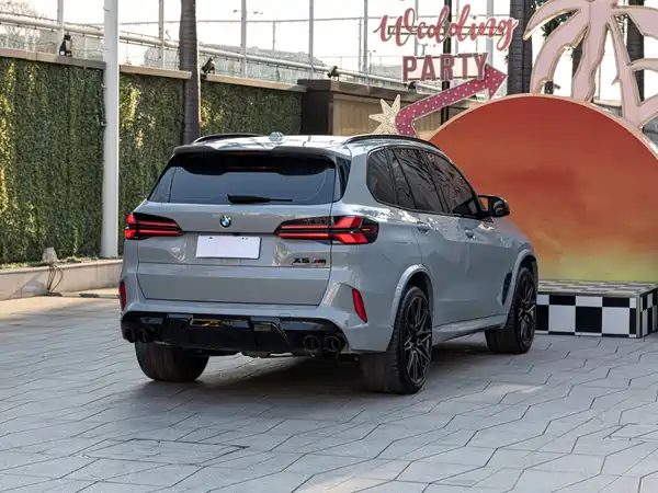 BMW X5 M 2023