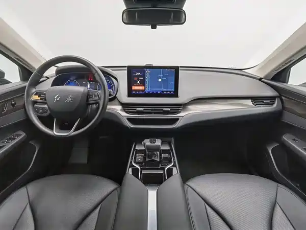 Hongqi E-QM5 2022