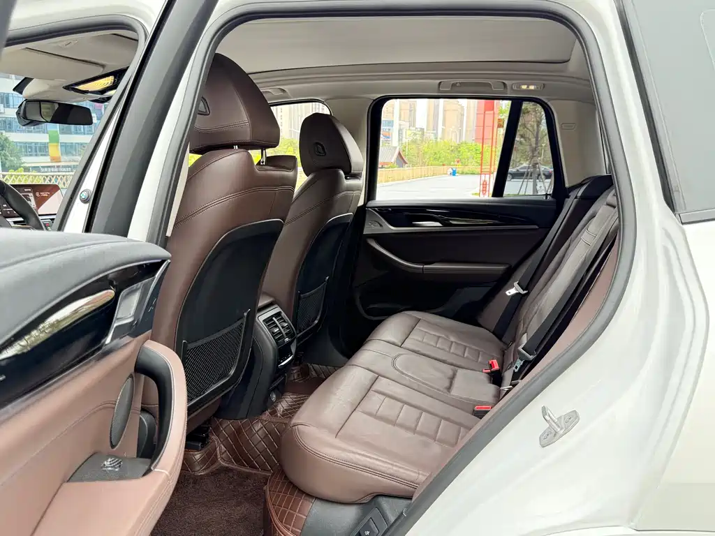 BMW X3 2019 — фото 10
