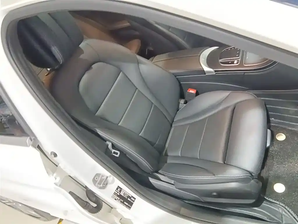 Mercedes-Benz C-Class 2020 — фото 25