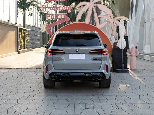 BMW X5 M 2023