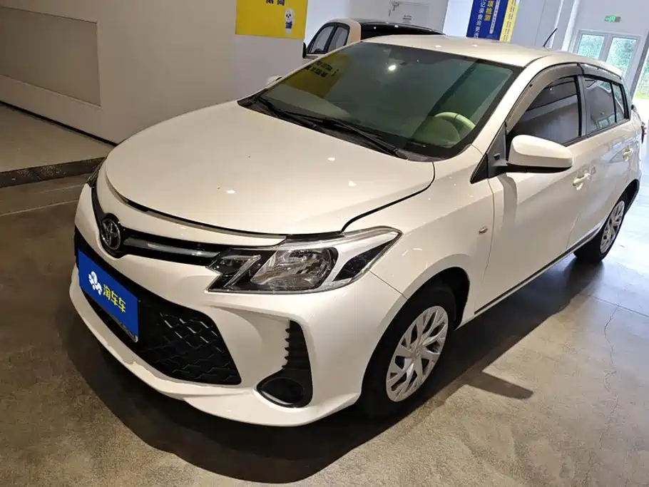Toyota Vios FS 2022