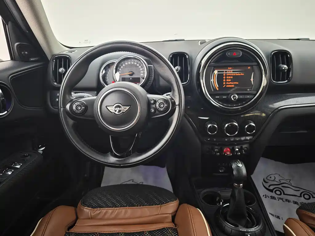 MINI Countryman 2017 — фото 16