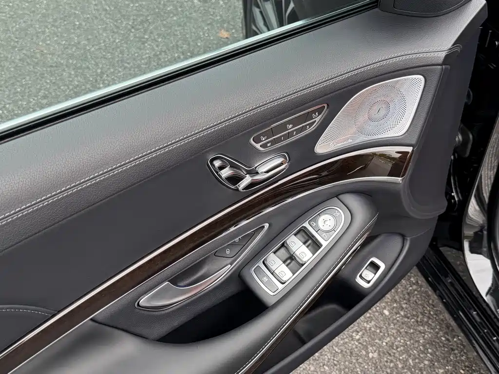 Mercedes-Benz S-Class 2020 — фото 16