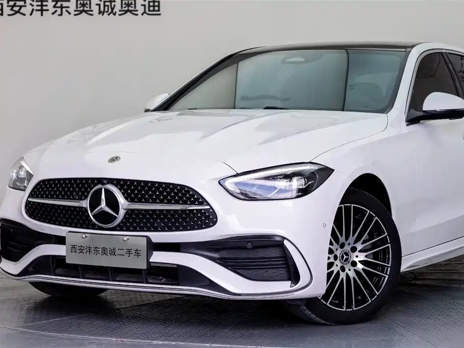 Mercedes-Benz C-Class 2023 — фото 20