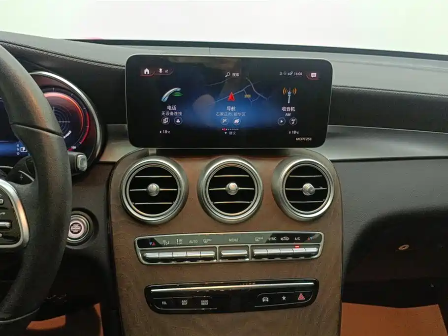 Mercedes-Benz GLC 2020 — фото 13