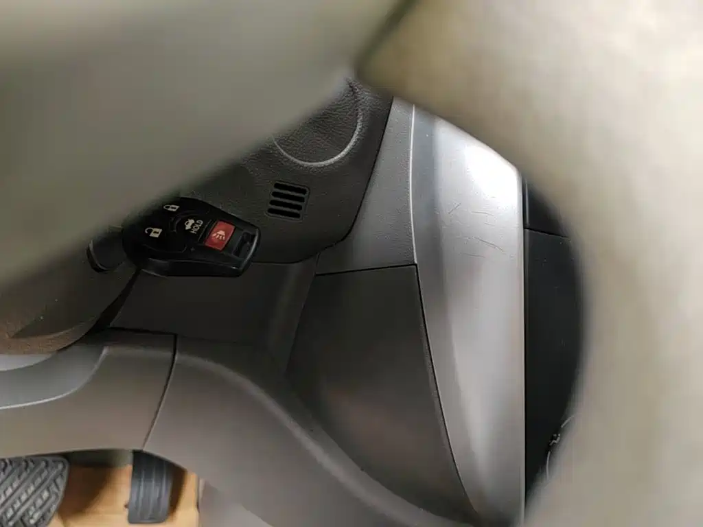 Nissan Sunny 2014 — фото 9