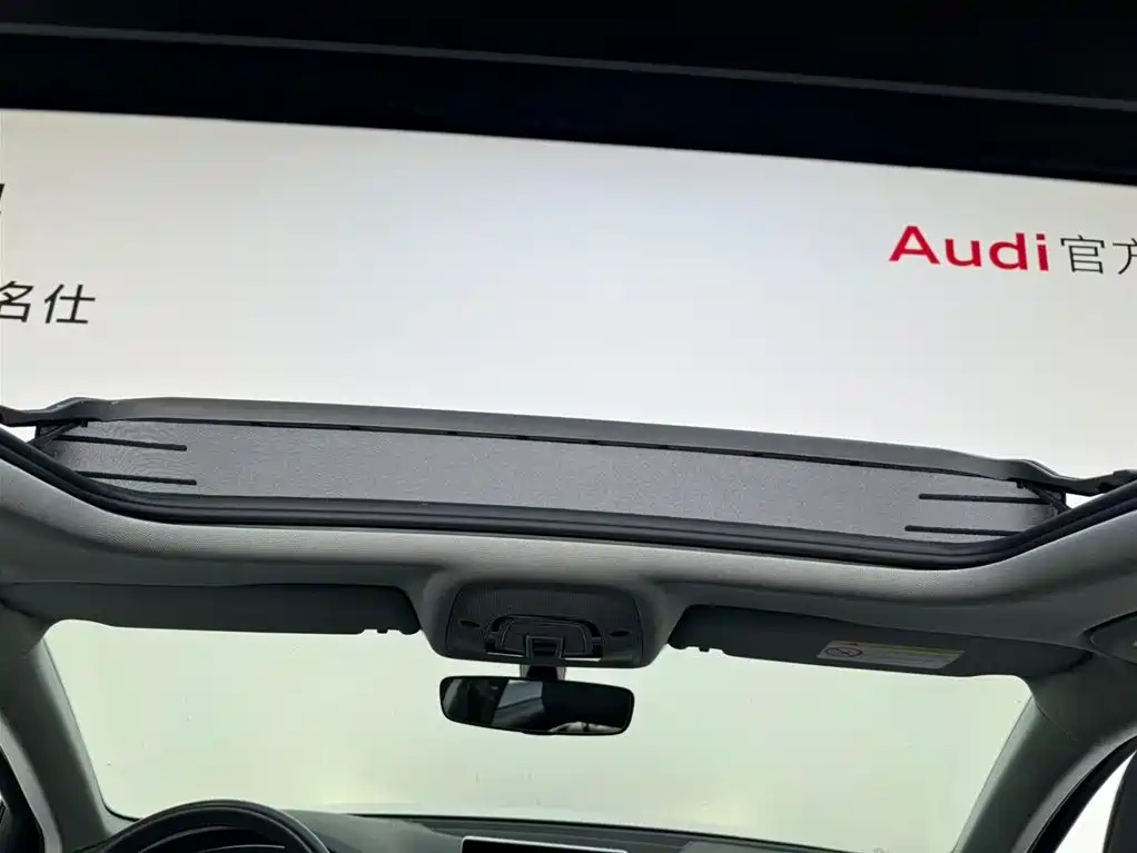 Audi A4L 2018 — фото 9