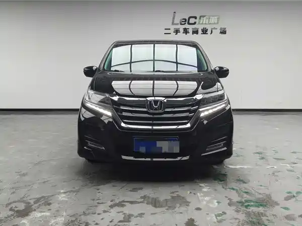 Honda Elysion 2016