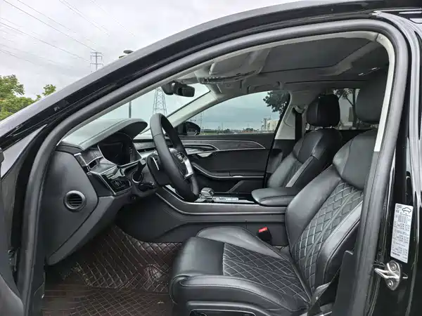 Audi A8 2023