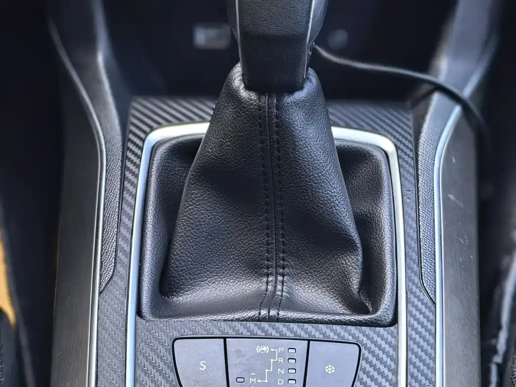Peugeot 408 2015 — фото 9
