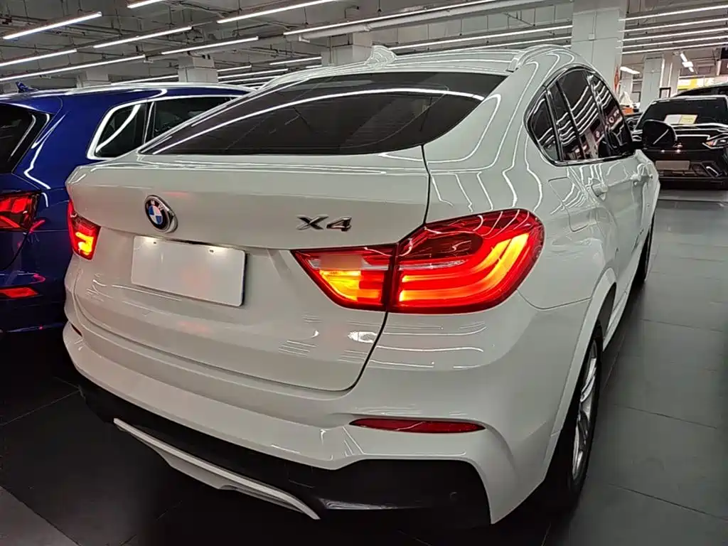 BMW X4 2018 — фото 7