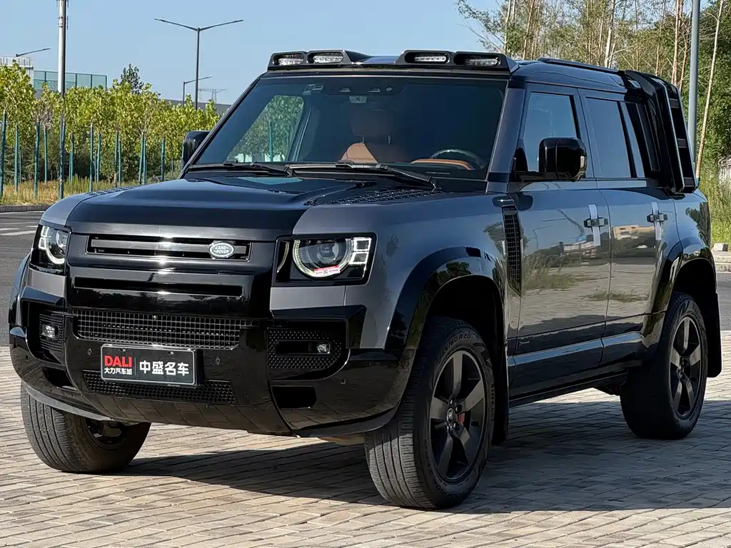 Land Rover Defender 2022 — фото 1