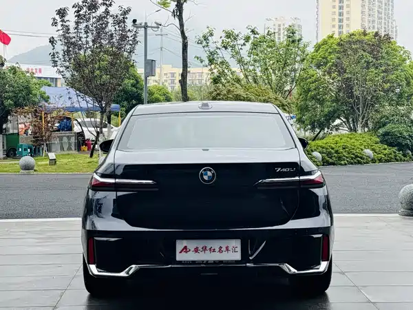 BMW 7 Series 2023