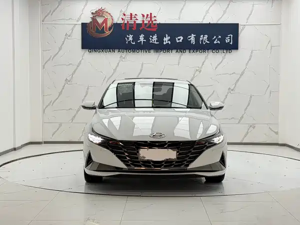 Hyundai Elantra 2023