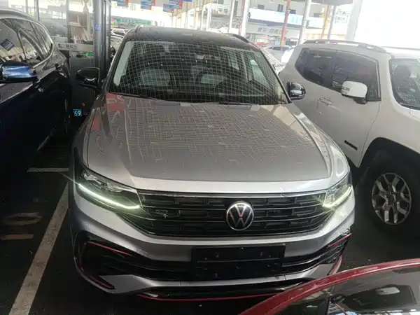 Volkswagen Tiguanx 2023