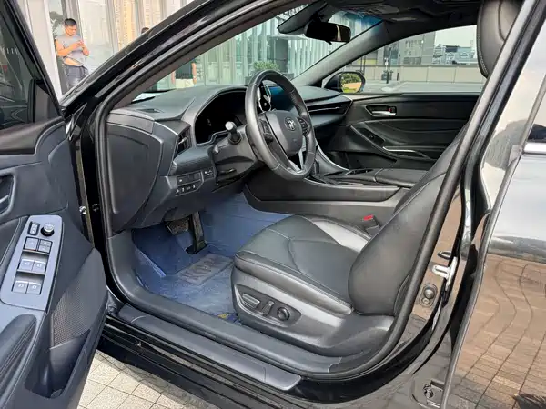 Toyota Avalon 2022