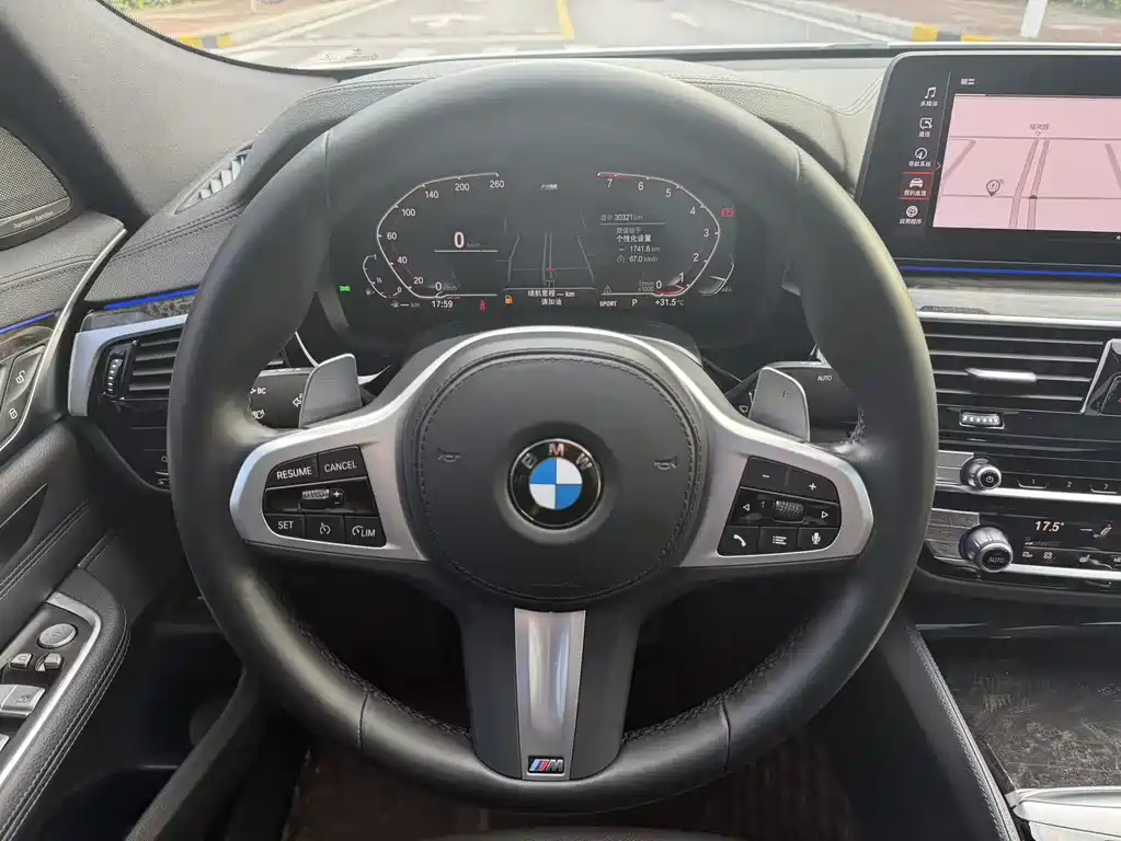 BMW 6 Series GT 2023 — фото 17