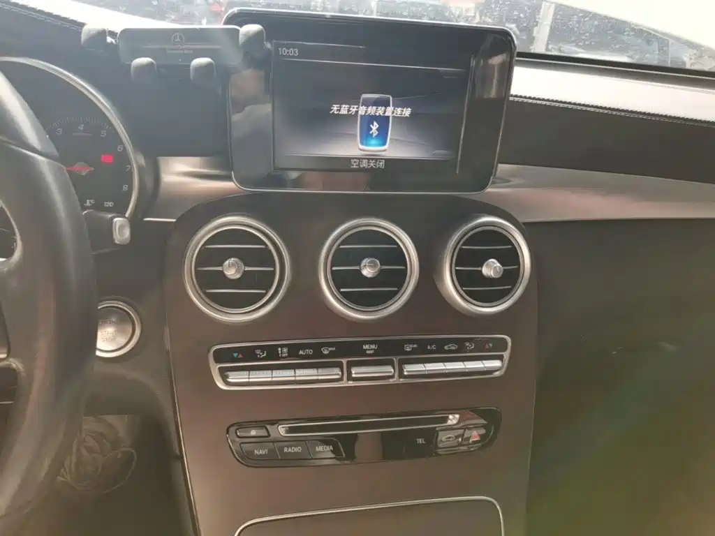 Mercedes-Benz GLC 2019 — фото 13