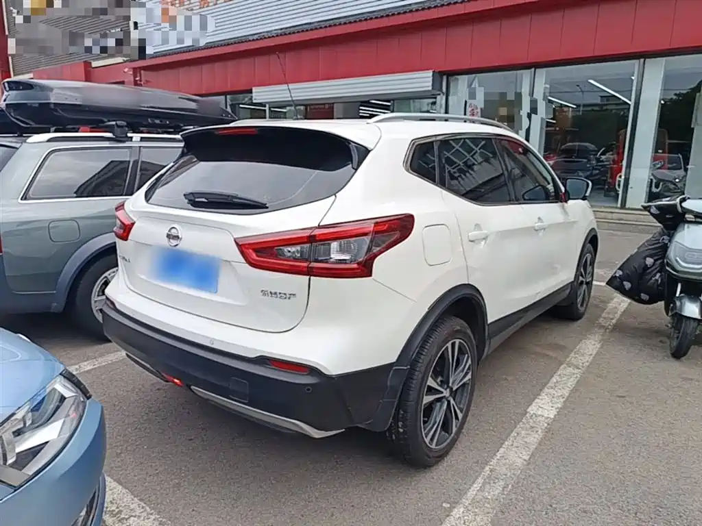Nissan Qashqai 2022 — фото 7