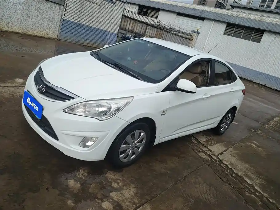 Hyundai Verna 2014