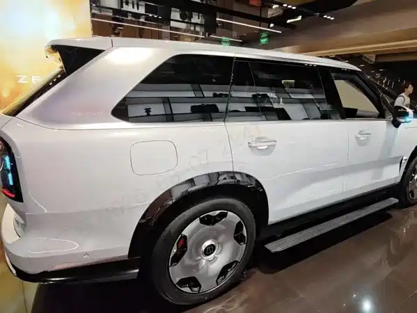 Zeekr 9X 2025