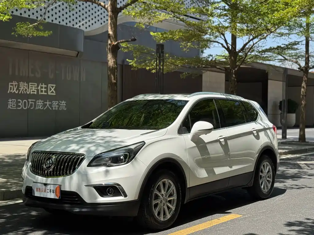 Buick Envision Plus 2017 — фото 1