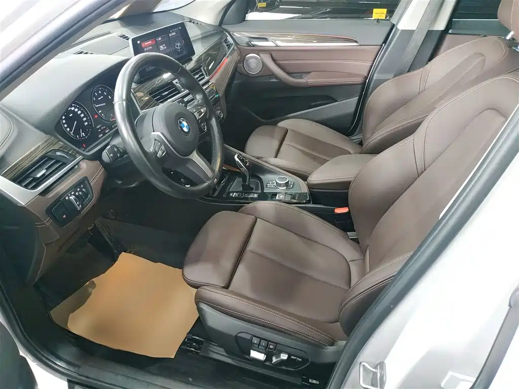 BMW X1 2022 — фото 15