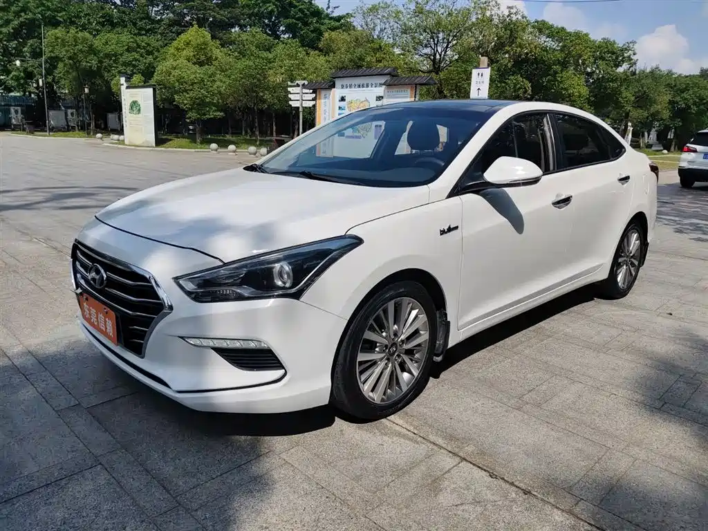 Hyundai Mistra 2017 — фото 1