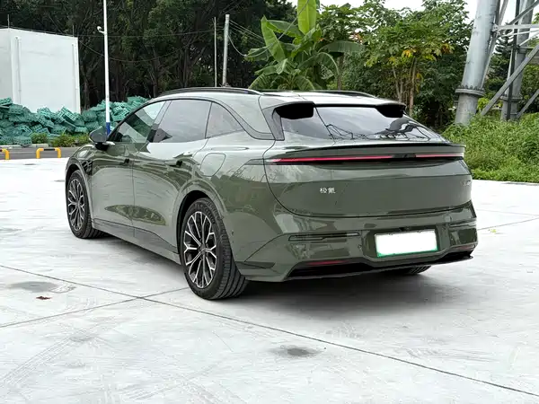 Zeekr 007GT 2025