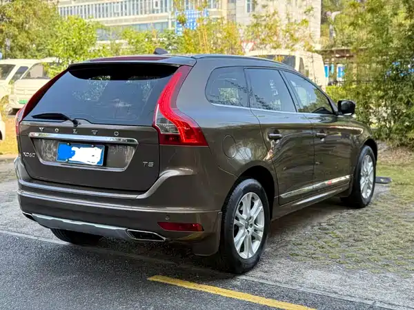 Volvo XC60 2015