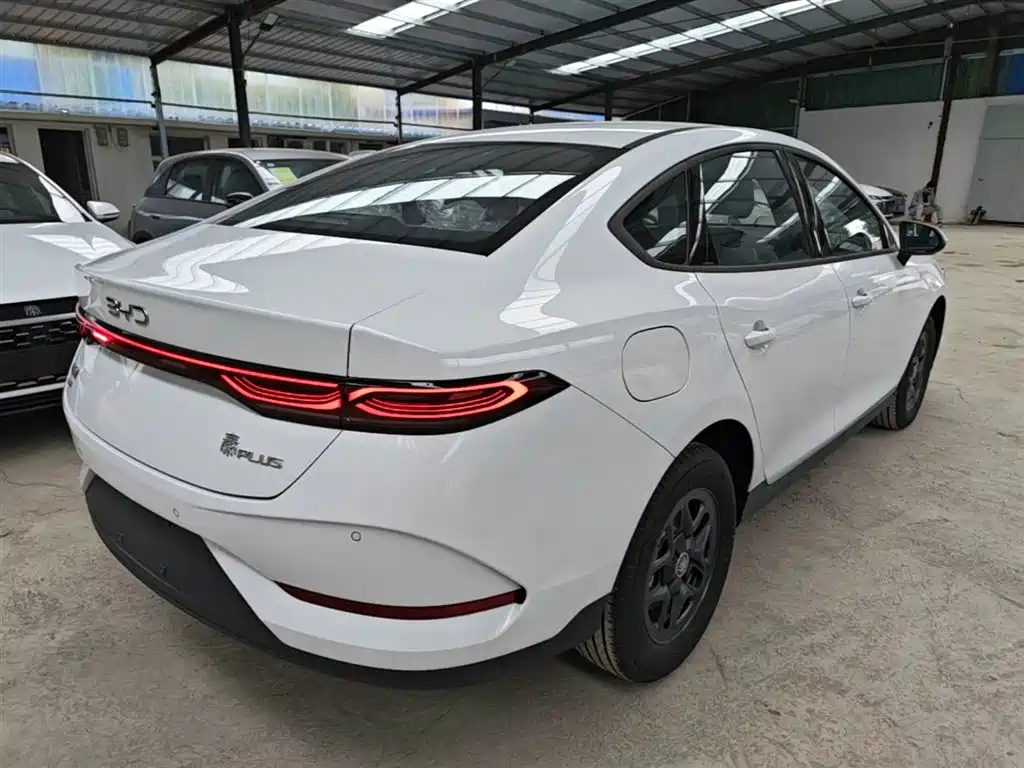 BYD Qin PLUS 2026 — фото 7