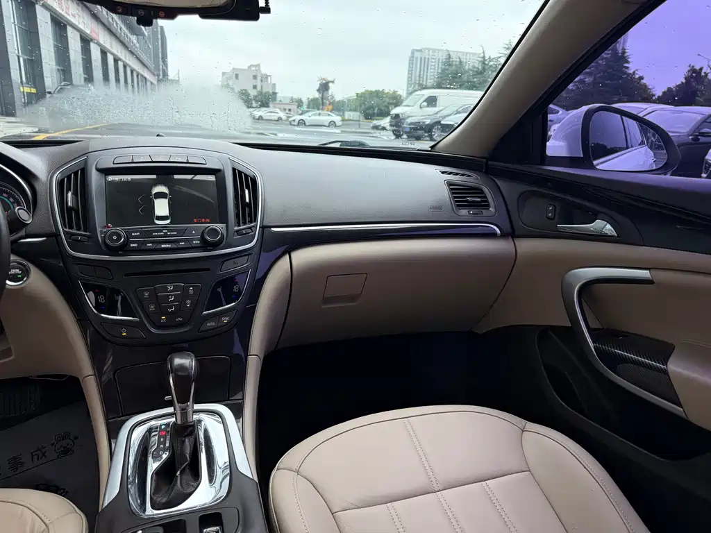 Buick Regal 2015 — фото 7