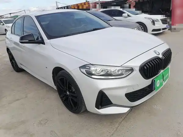 BMW 1 Series 2022