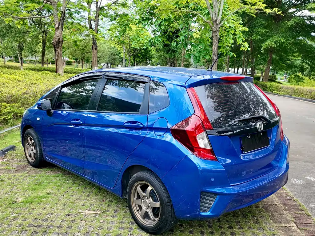 Honda Fit 2018 — фото 49