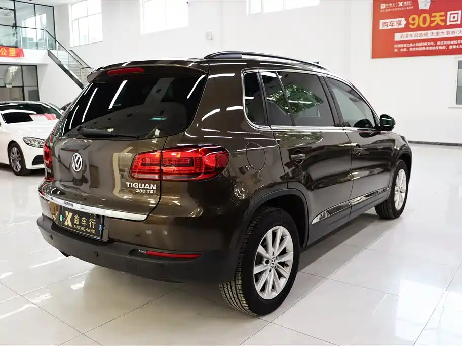 Volkswagen Tiguan 2016 — фото 9