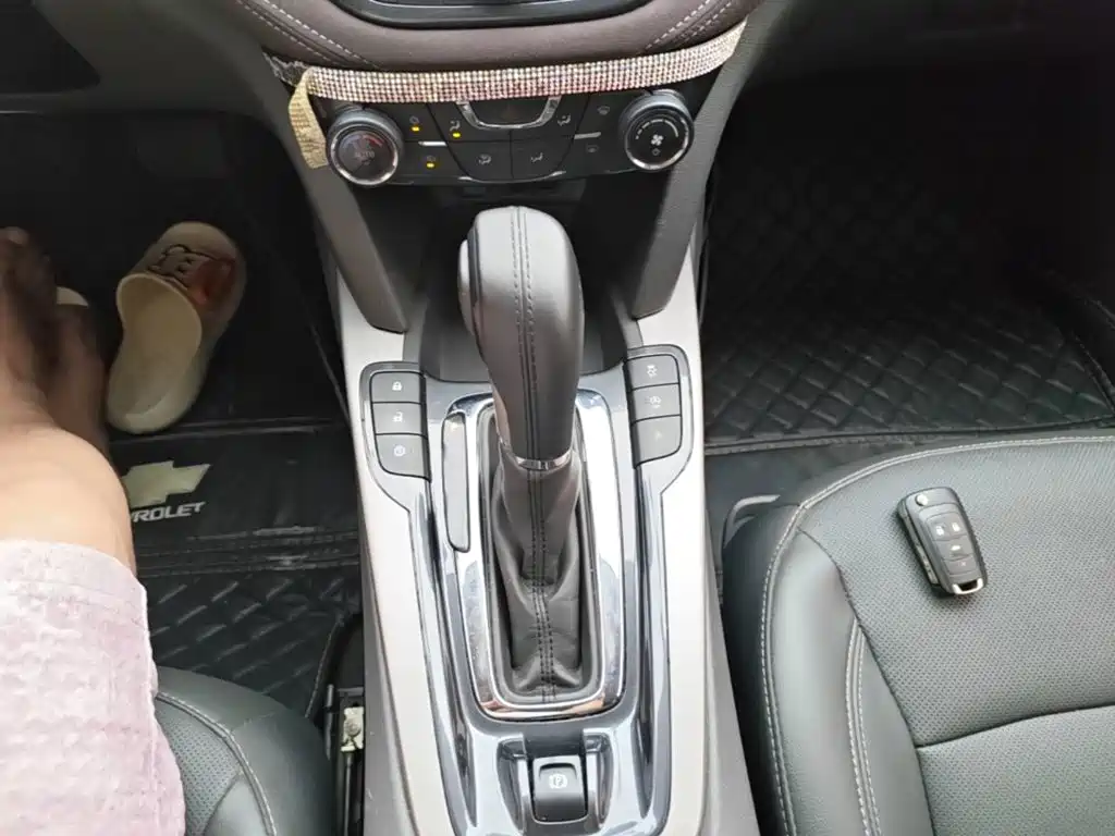 Chevrolet Malibu 2018 — фото 14