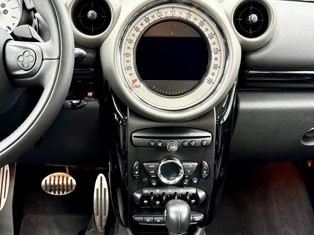 MINI Countryman 2012 — фото 27