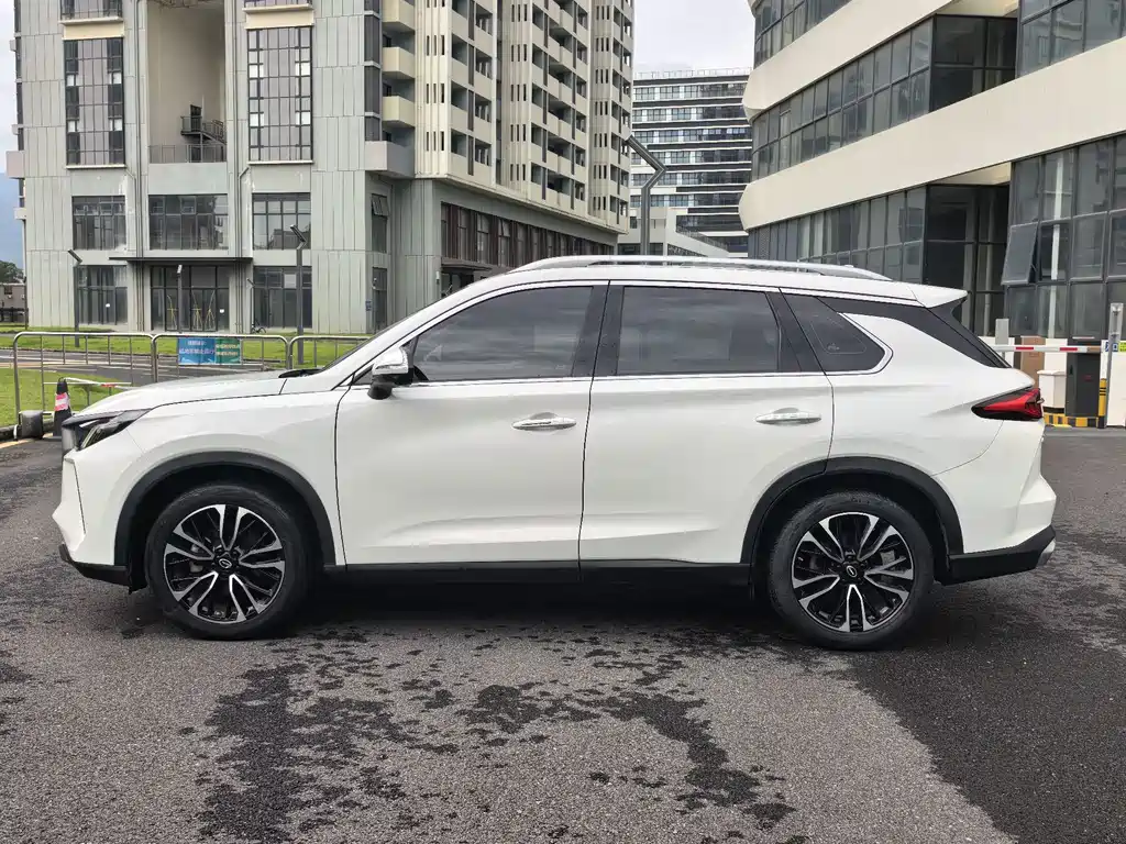 GAC Trumpchi GS4 PLUS 2022 — фото 35
