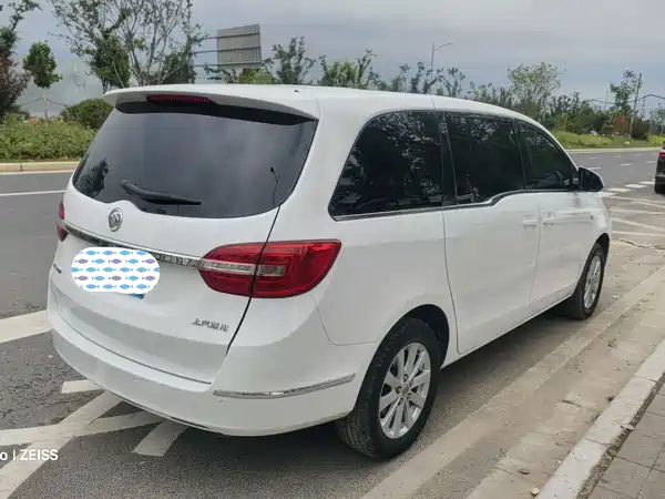 Buick GL8 2017