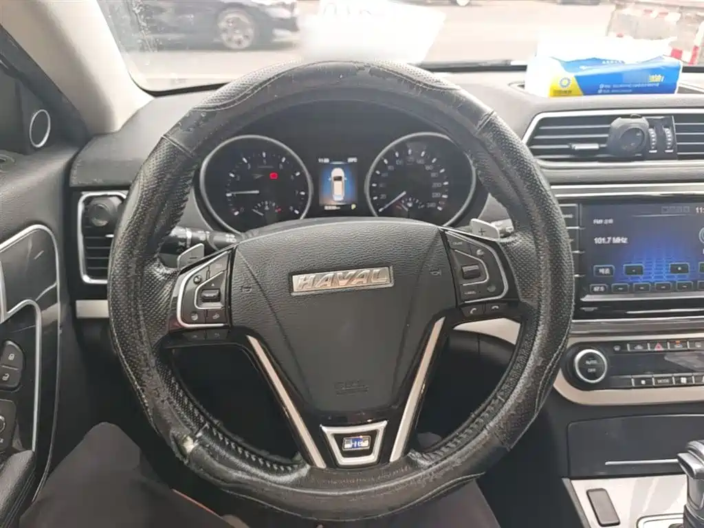 Haval H6 Coupe 2017 — фото 11