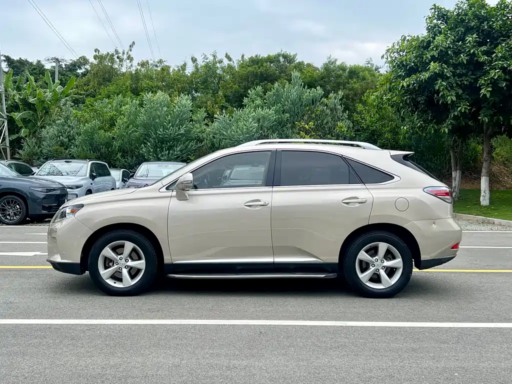 Lexus RX Classic 2013 — фото 7