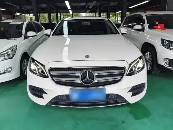 Mercedes-Benz E-Class 2016