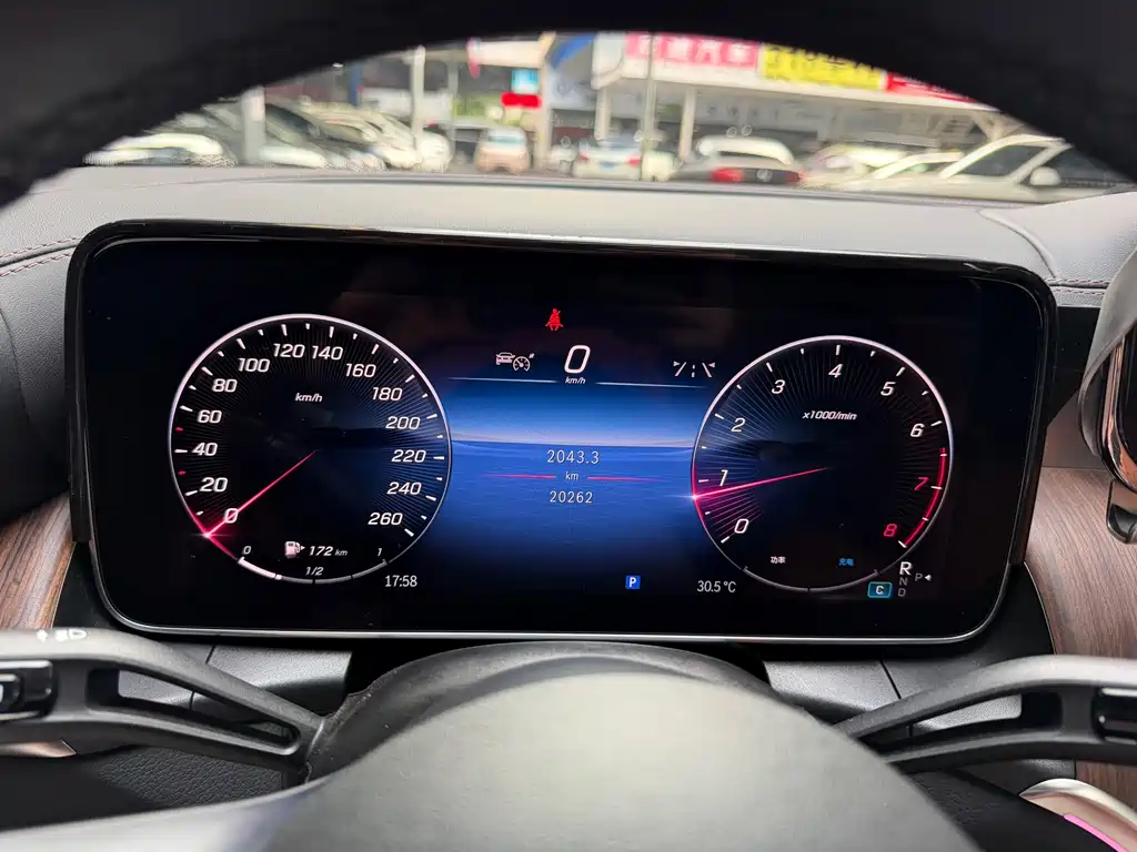 Mercedes-Benz GLC 2024 — фото 8